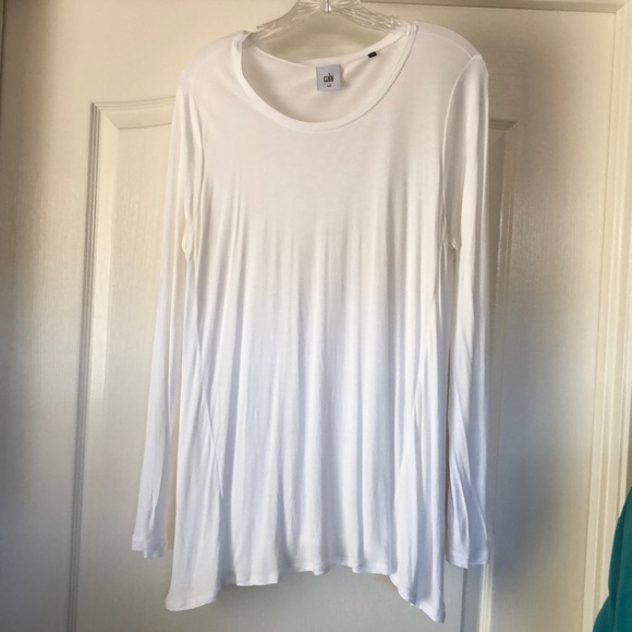 CAbi Swing Top (Tee, Tunic) - Picture 2 of 5